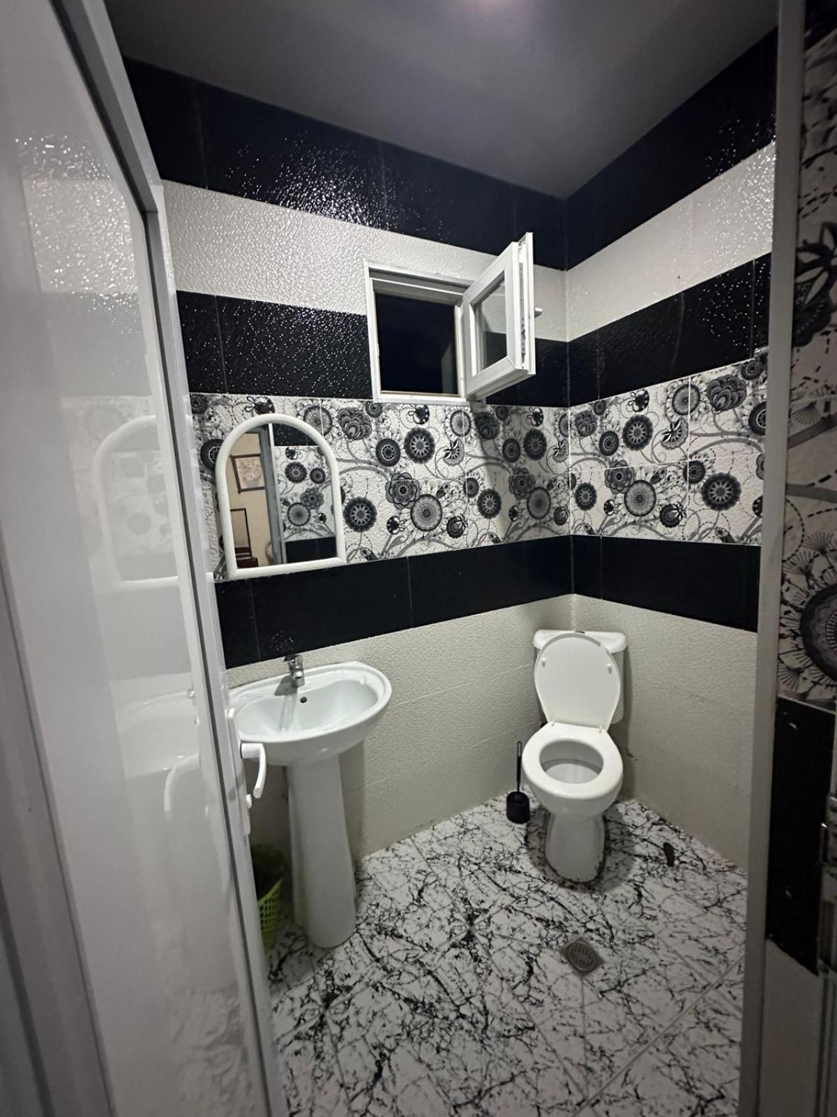 Guest House "Sulo" Kobuleti Pokoj fotografie